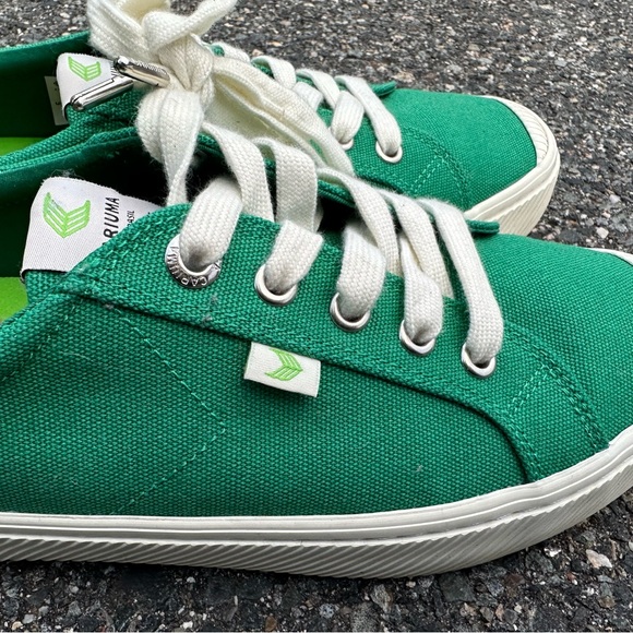 Cariuma Green Canvas OCA Low Men’s Size 7 1/2 Barely Used Very Good Condition - Picture 7 of 8